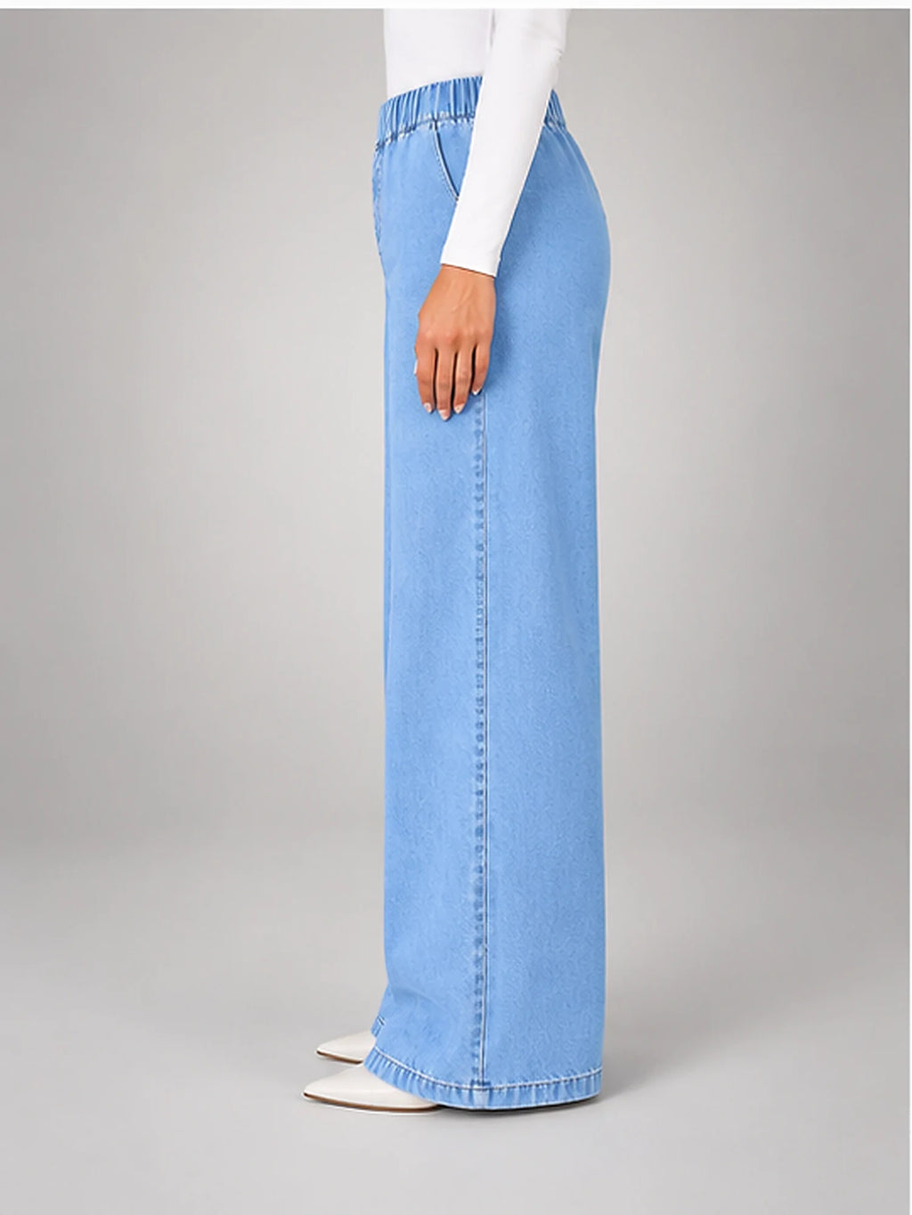Women's Wide-Leg Jeans – Elastic Waist Light Wash in Light Wash Blue — side view