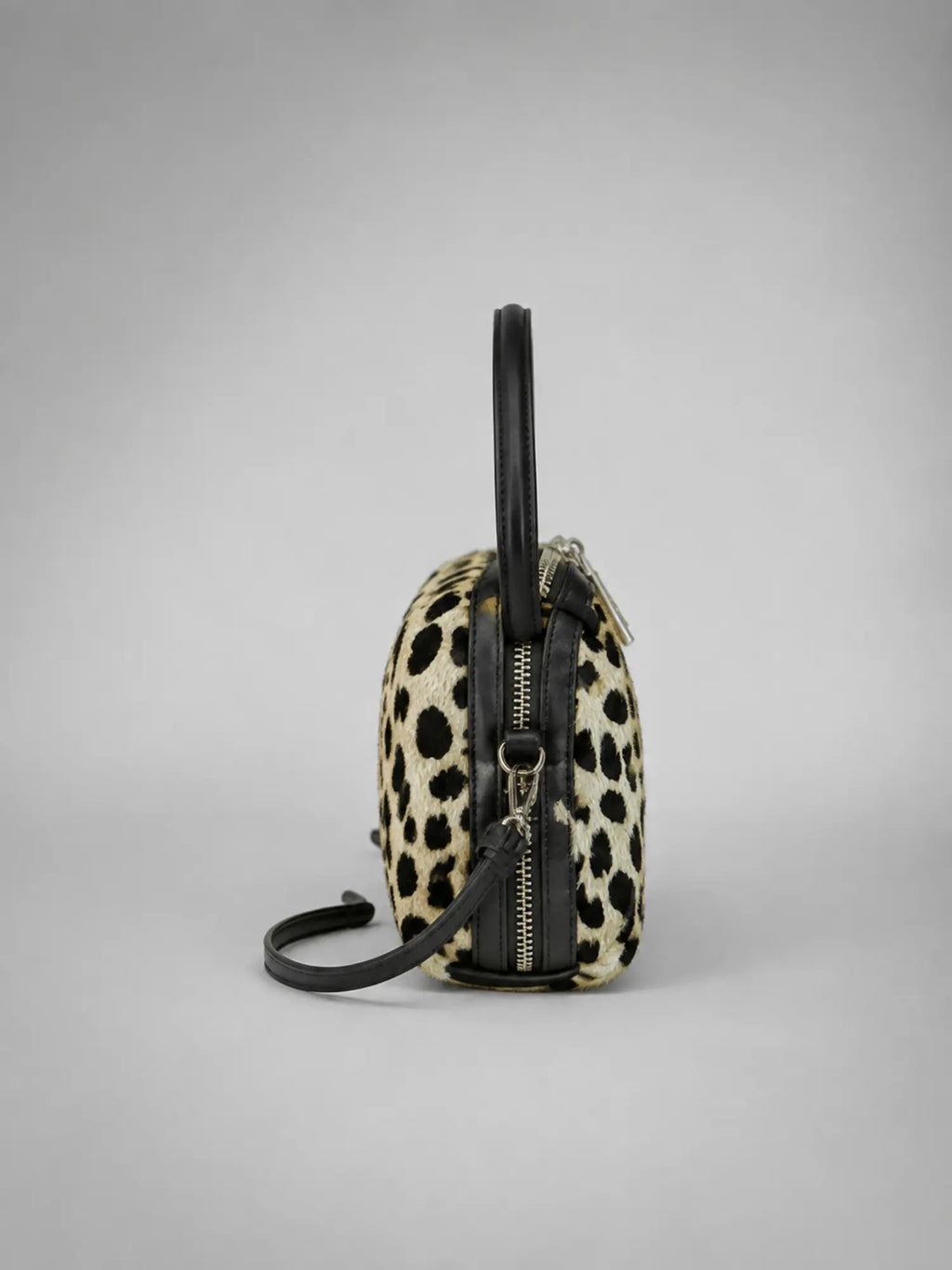 Women's Leopard Print Mini Bag – Double-Zip Crossbody Style in leopard, side view