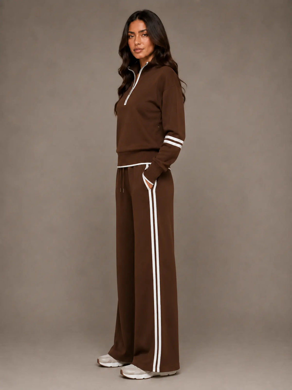 Women's Half-Zip Lounge Set – Relaxed Wide Leg Style in Brown – Side view