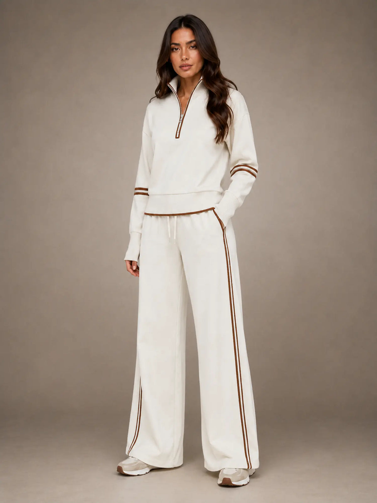Women's Half-Zip Lounge Set – Relaxed Wide Leg Style in Cream – Hover view