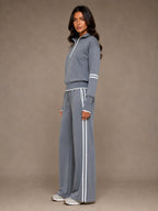 Women's Half-Zip Lounge Set – Relaxed Wide Leg Style in Dark Grey – Side view
