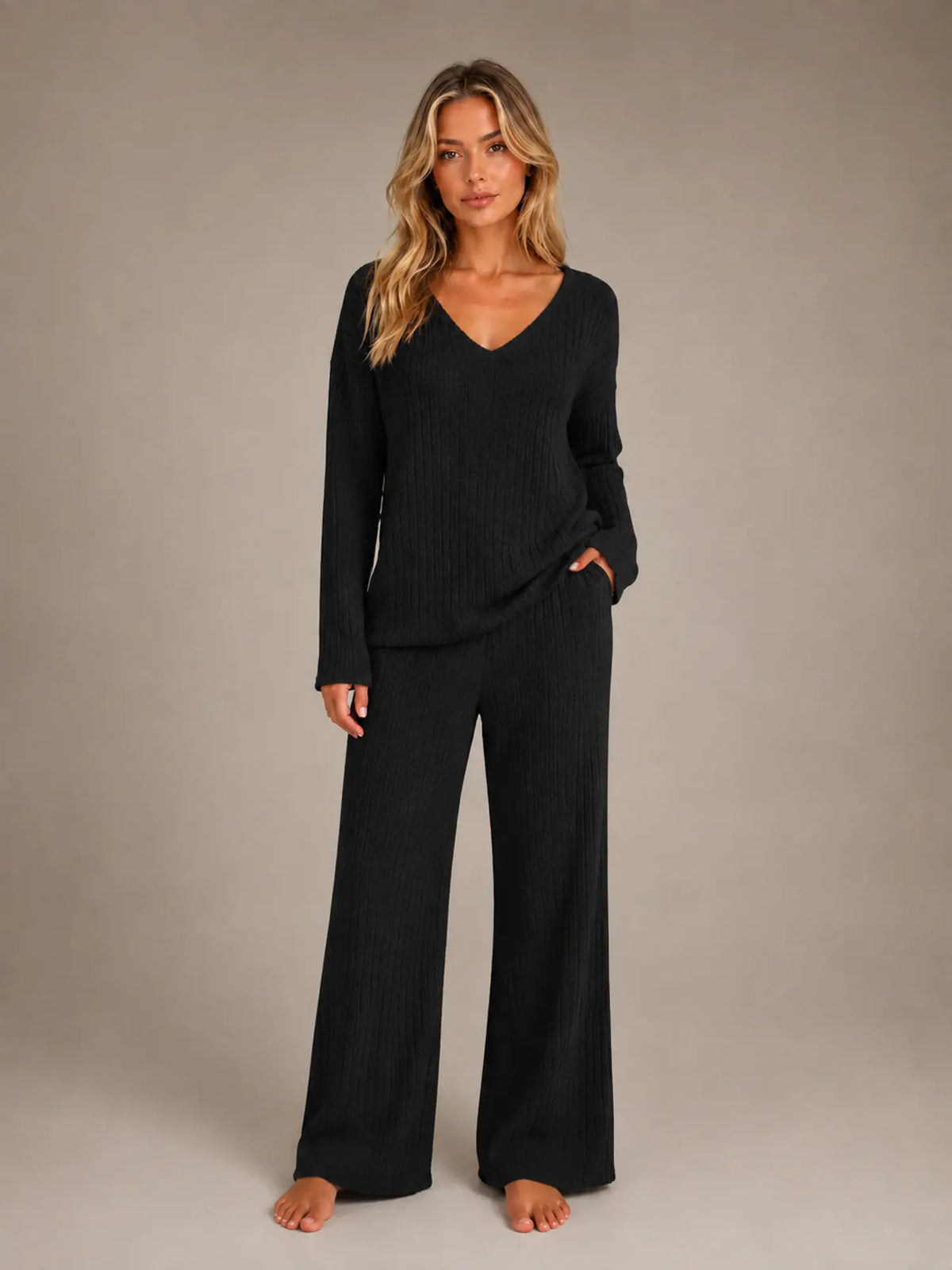 Women's Ribbed Lounge Set – V-Neck & Wide Leg in Black – Main view