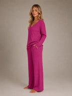 Women's Ribbed Lounge Set – V-Neck & Wide Leg in Fuchsia – Side view