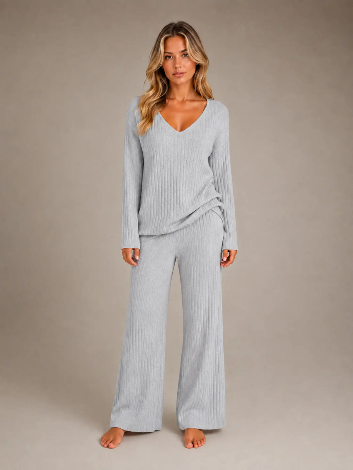 Women's Ribbed Lounge Set – V-Neck & Wide Leg in Grey – Main view