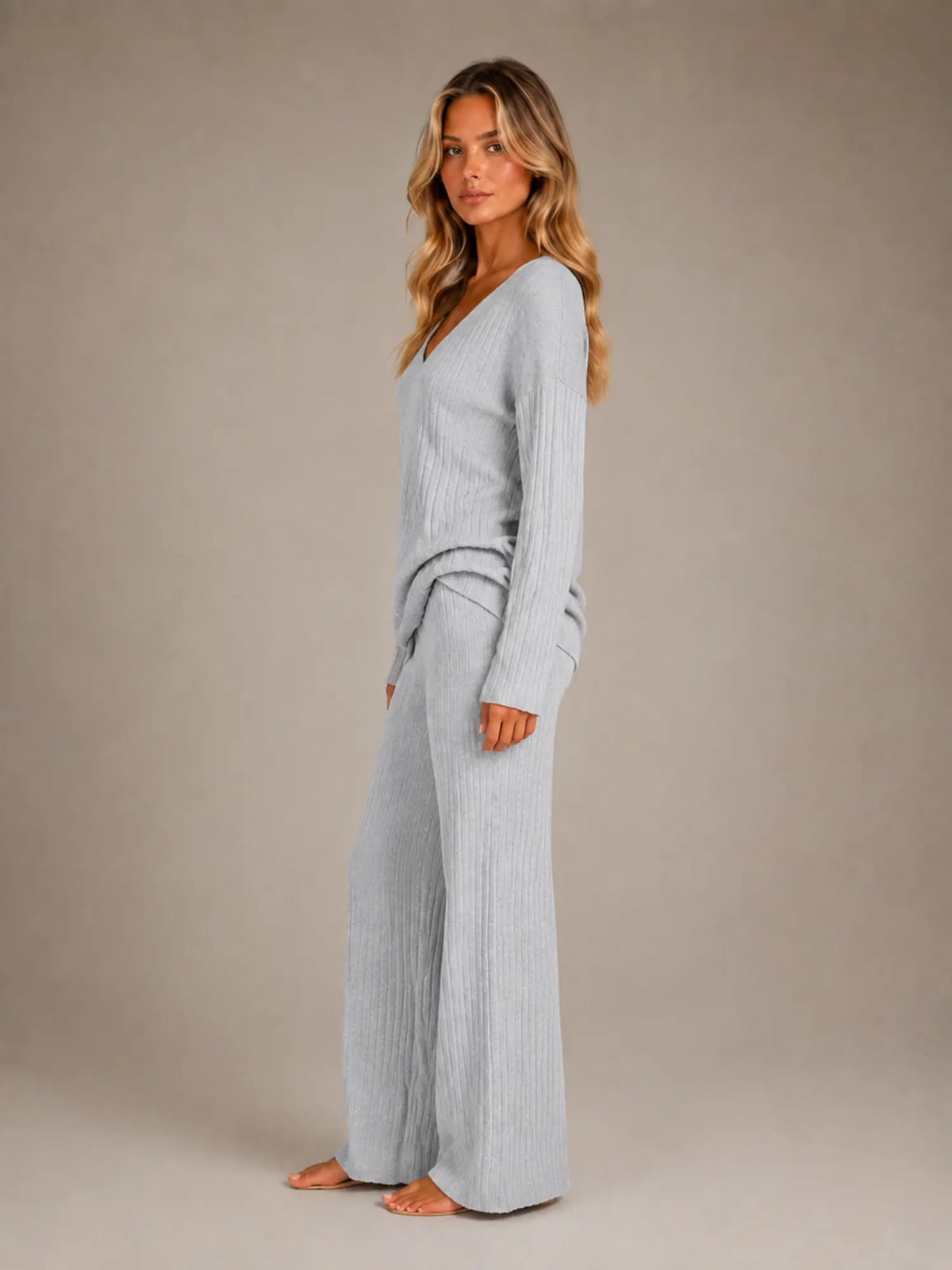 Women's Ribbed Lounge Set – V-Neck & Wide Leg in Grey – Side view