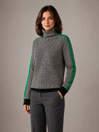 Women's Herringbone Jumper – Soft Knit Turtleneck in Green – Hover view