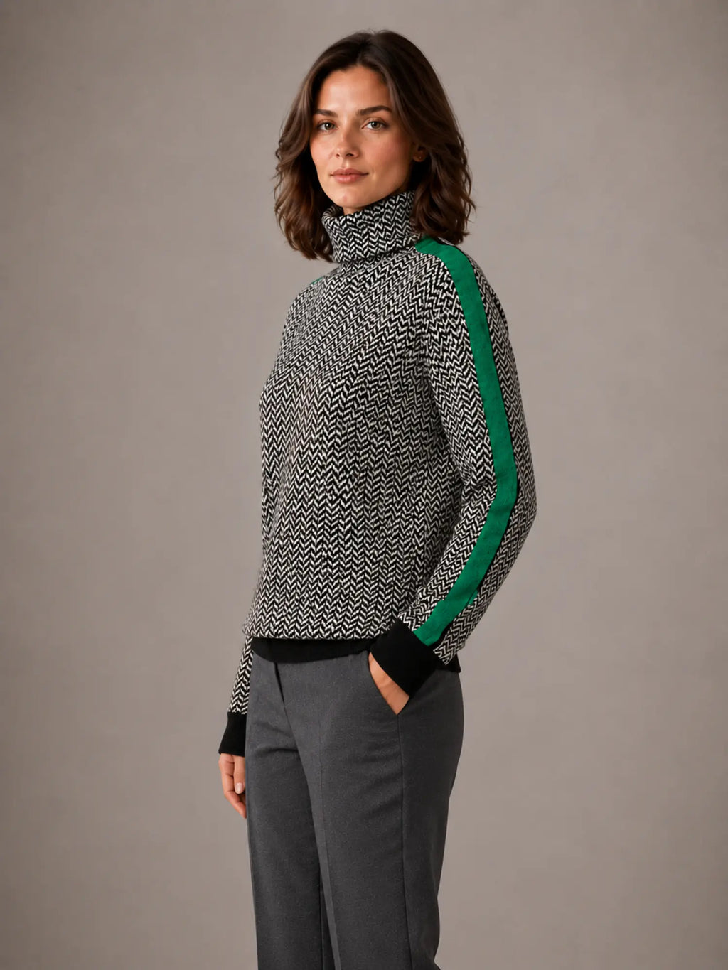 Women's Herringbone Jumper – Soft Knit Turtleneck in Green – Side view