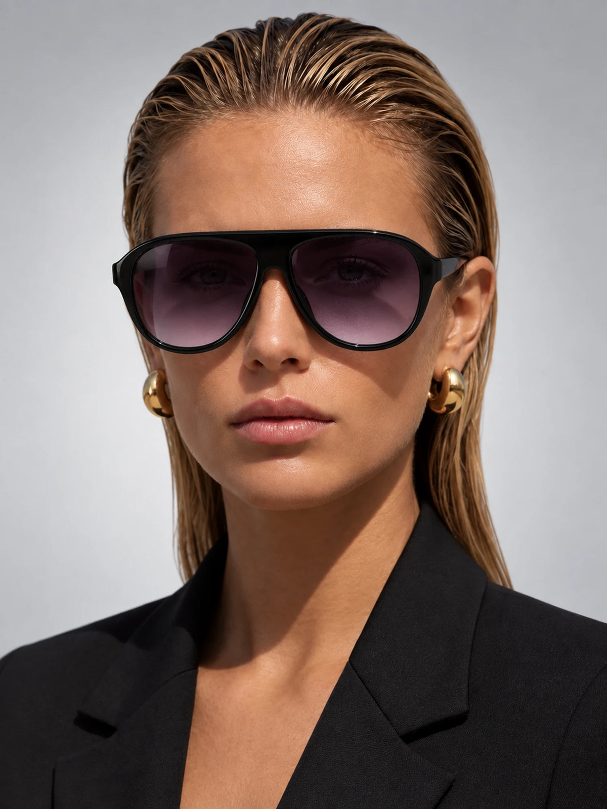 Women's Oversized Pilot Sunglasses – Polarised Lens in Black/Purple — front view