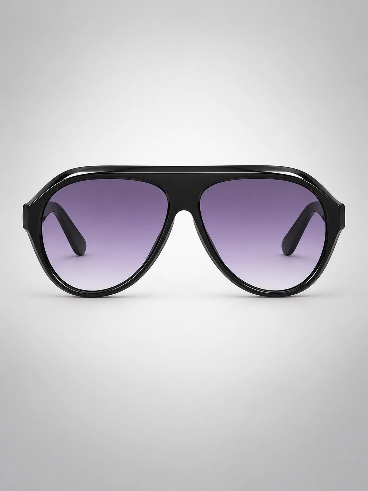 Women's Oversized Pilot Sunglasses – Polarised Lens in Black/Purple — on model