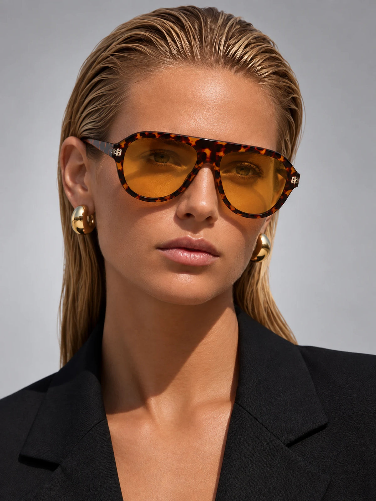Women's Oversized Pilot Sunglasses – Polarised Lens in Tortoiseshell/Yellow — front view