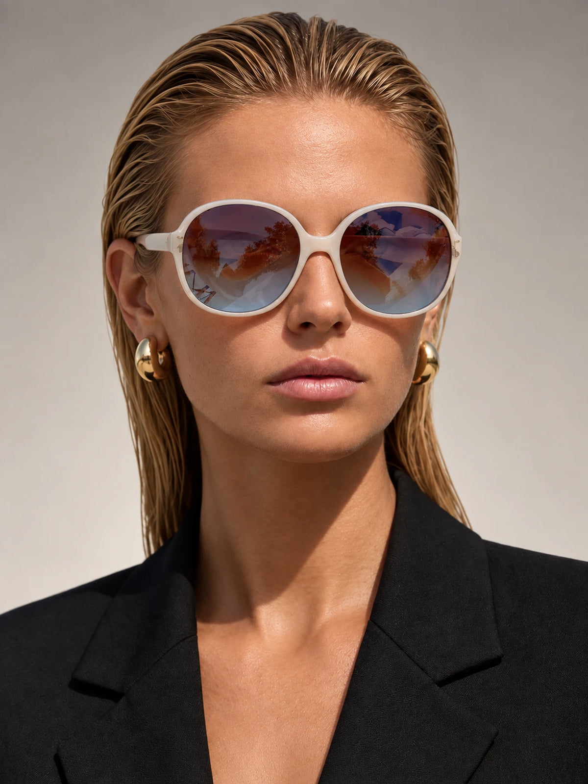 Women's Oversized Round Sunglasses – Gradient Lens in Ivory/Brown — front view