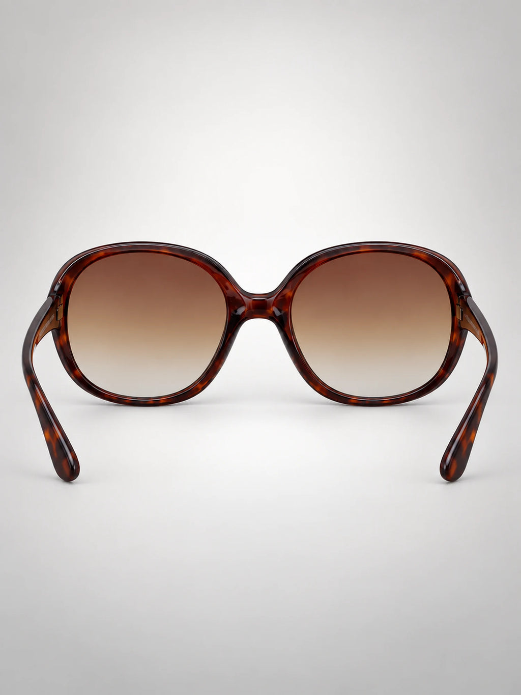 Women's Oversized Round Sunglasses – Gradient Lens in Ivory/Brown — on model