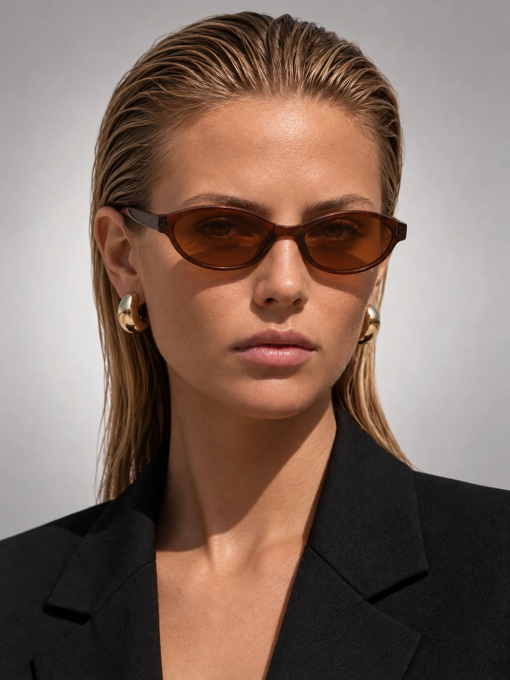 Women's Slim Oval Sunglasses – Retro Cat-Eye Frame in Tortoiseshell/Brown — front view