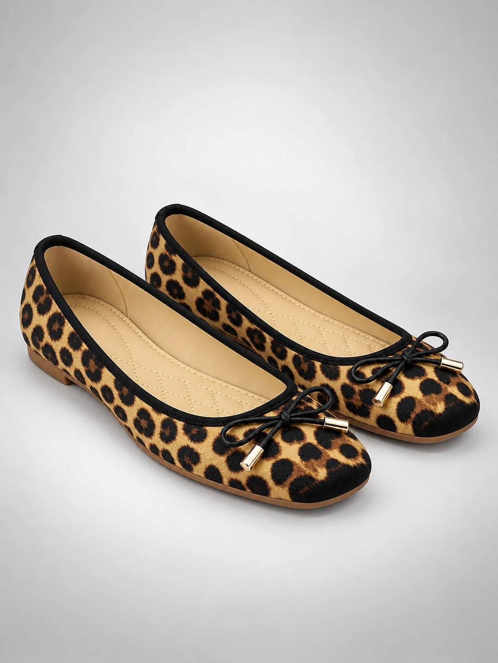 Women's Square-Toe Ballet Pumps – Bow Detail Flats