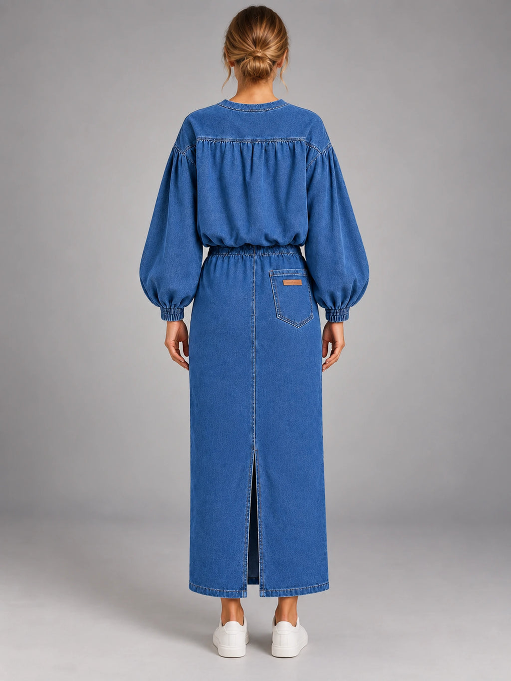 Women's Tie-Dye Sweatshirt Set – Two-Piece Loungewear in Denim Blue — back view