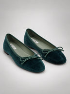 Women's Velvet Ballet Flats – Bow Detail in Green — hover view