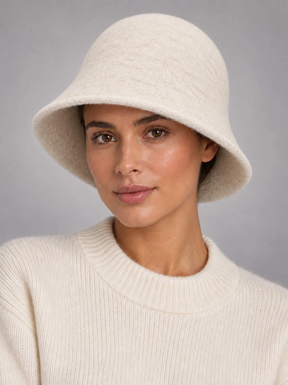Women's Wool Blend Bucket Hat – Vintage Knit in Off-White (Rounded) — front view