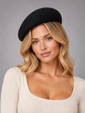 Women's Wool Felt Beret – Classic Winter in Black — front view